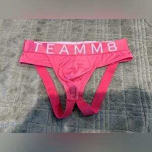 Teamm8 size small jock